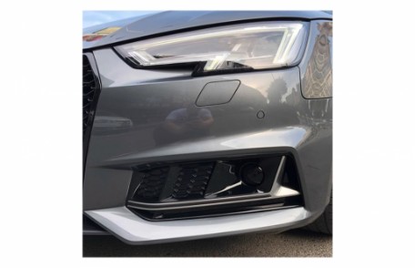 Bočne mrežice ACC poklopci RS4 dizajn (piano crna/srebrna) / Audi A4 B9 limuzina karavan (2016-2019), SGAUA4B9NS