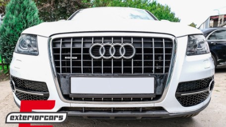 Bočne mrežice RS dizajn (crna/chrome) / Audi Q5 SUV 8R (2008-2011), 40980SET