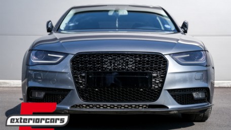 Bočne mrežice RS4 dizajn (piano crna) / AUDI A4 B8 Facelift (2012-2015), SGAUA4B8FRS4B