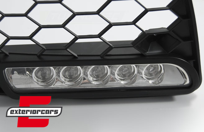 Bočne mrežice sa LED pozicijskim svjetlom / VW Golf 5 (2003-2009), HAVW03