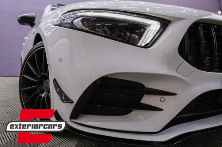 Bočni flapovi A35 AMG dizajn (piano crna) / Mercedes A-klasa W177 V177 (04.2018-12.2022), FFOBW177