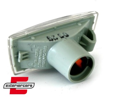 Bočni žmigavac (desna strana) / Opel Adam Astra Zafira Insignia Meriva Corsa + Chevrolet Cruze Orlando (2004-), 18-0231-01-2