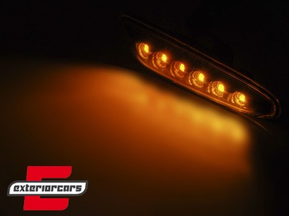 Bočni žmigavci LED (crna) / BMW 1er E81 E82 E87 E88 (2004-2013) 3er E46 (2001-2005) E90 E91 E92 E93 (2004-2012) 5er E60 E61 (2003-2010), KBBM31