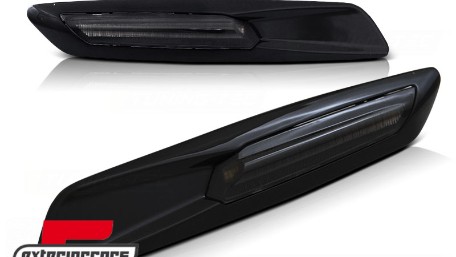 Bočni žmigavci LED F10 look (piano crna/smoke) / BMW 1er E81 E82 E87 E88 (2007-2011) 3er E90 E91 E92 E93 (2004-2011) 5er E60 E61 (2003-2010), KBBM34