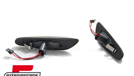 Bočni žmigavci LED SEQ (bijela) / BMW 1er E81 E82 E87 E88 (2004-2013) 3er E46 (2001-2005) E90 E91 E92 E93 (2004-2012) 5er E60 E61 (2003-2010), KBBM40