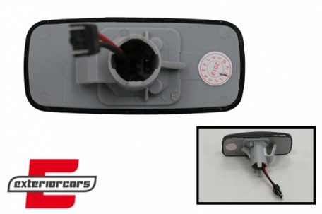 Bočni žmigavci LED (smoke) / Audi A3 8L (2000-2003) A4 B5 (1999-2001) A6 C5 (1997-2004) TT (1999-2006), KBAU11