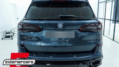 Bodykit Aero Black Knight dizajn (carbon look) / BMW X5 G05 (2018-2022), CBBMG05MPAEROCF