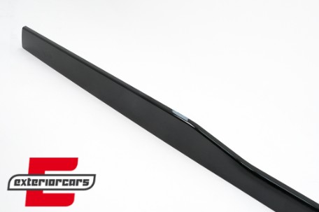Bodykit Aero Black Knight dizajn (piano crna) / BMW serije 7 G70 M paket (2022-), CBBMG70MPAEROB