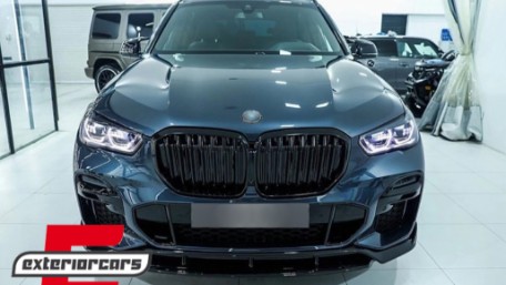 Bodykit Aero Black Knight dizajn (piano crna) / BMW X5 G05 (2018-2022), CBBMG05MPAEROB