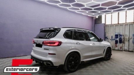 Bodykit Aero Black Knight dizajn (piano crna) / BMW X5 G05 (2018-2022), CBBMG05MPAEROB