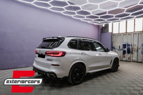 Bodykit Aero Black Knight dizajn (piano crna) / BMW X5 G05 (2018-2022), CBBMG05MPAEROB