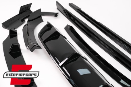 Bodykit AERO Black Knight dizajn (piano crna) / BMW X6 G06 (10.2019-03.2023), CBBMG06MPAEROB