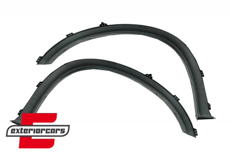 Bodykit & prednji blatobrani & nastavci auspuha X5M M-dizajn / BMW X5 E70 (2007-2013), COCBBME70MFFGJET24