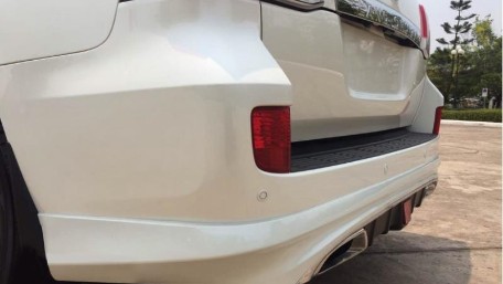 Bodykit V8 dizajn / TOYOTA Land Cruiser V8 FJ200 (2015-2021), CBTOLCFJ200
