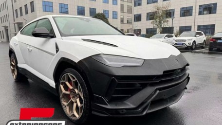 Bodykit za pretvorbu u 2023 dizajn suhi karbonski dodaci / Lamborghini Urus (2018-2022), CBLAMBURP