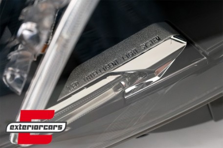 Bodykit za pretvorbu u Facelift Maybach dizajn / Mercedes E-klasa W212 (2009-2012), CBMBW212MBHNL
