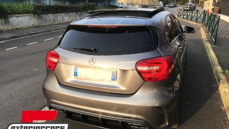 Difuzor zraka A45 AMG Facelift d
izajn (Carbon) / MERCEDES A-klasa W176 (2013-2018), RDMBW176FCF