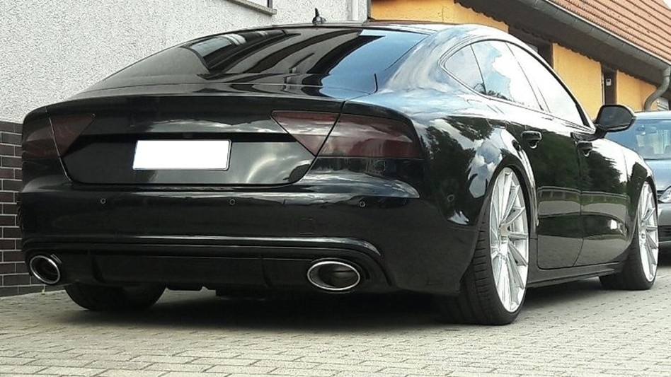 Difuzor zraka & nastavci auspuha RS7 dizajn (crna) / Audi A7 4G (2010-2014), RDAUA74GPB