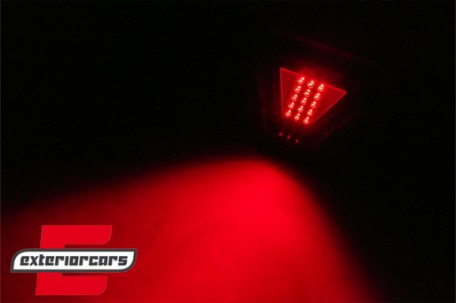 Difuzor zraka sa LED M5 CS dizajn (piano crna) / BMW serije 5 G30 G31 limuzina karavan (2017-2023), RDBMG30M5LED