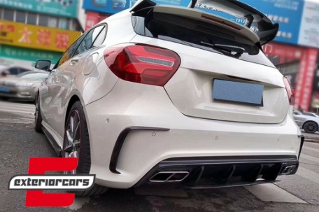 Flapovi zadnjeg branika AMG dizajn (piano crna) / Mercedes A-klasa W176 (2012-2018), RFOBW176
