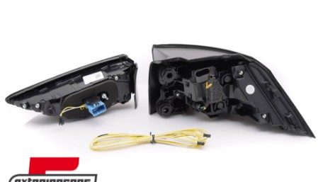Full LED IQ Light stražnja svjetla SEQ žmigavci (smoke) / VW Golf VIII Hatchback Mk8 MQB (2020-2024), LDVWV3