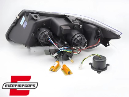 Full LED prednja svjetla (crna) / BMW serije 3 E90 limuzina E91 karavan (03.2005-08.2008), LPBMR0