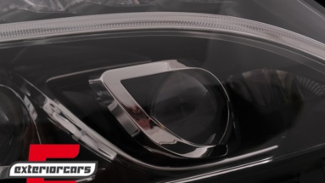 Full LED prednja svjetla (crna) / Mercedes C-klasa W205 S205 A205 C205 (2014-2018), LPMEC6