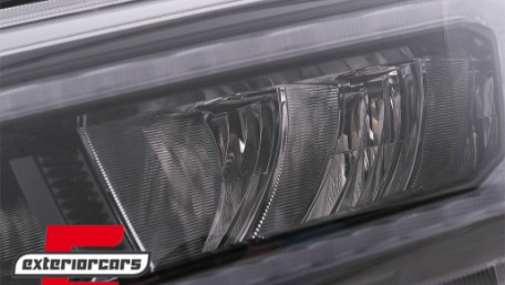 Full LED prednja svjetla LightBar SEQ žmigavci (crna) / Ford Ranger (2015-2022), LPFO93