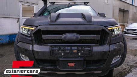 Full LED prednja svjetla LightBar SEQ žmigavci (crna) / Ford Ranger (2015-2022), LPFO93