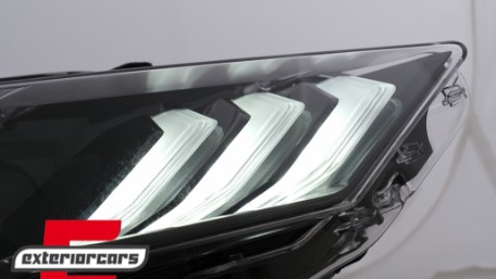 Full LED prednja svjetla RGB DRL SEQ žmigavci (crna) / Ford Mustang VI Facelift (2018-2022), LPFO96