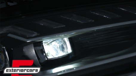Full LED prednja svjetla SEQ žmigavci A4 B9.5 look / Audi A4 B8.5 Facelift (2012-2015) sa Xenon svjetlima, LPAUH4