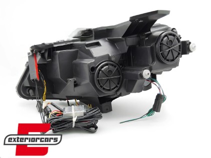 Full LED prednja svjetla SEQ žmigavci (crna) / Chevrolet Camaro (2016-2018), LPCT23