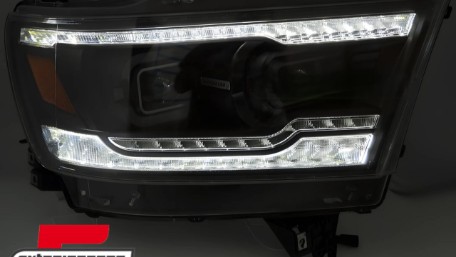 Full LED prednja svjetla SEQ žmigavci (crna) / DODGE RAM (2019-2022), LPDO47
