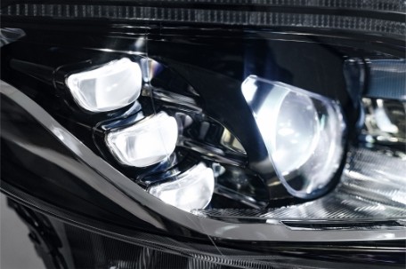 Full LED prednja svjetla SEQ žmigavci (crna) / Mercedes V-klasa Vito W447 (2014-2023), LPMEF0