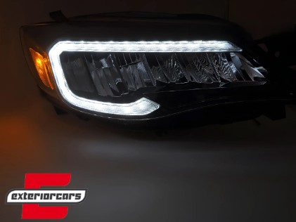 Full LED prednja svjetla SEQ žmigavci (crna) Subaru WRX (2008-2014), LPSU23