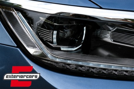 Full LED prednja svjetla SEQ žmigavci Matrix look / VW Passat B8 3G (2014-2019), LPVX13
