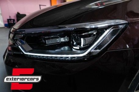 Full LED prednja svjetla SEQ žmigavci Matrix look / VW Passat B8 3G (2014-2019), LPVX13