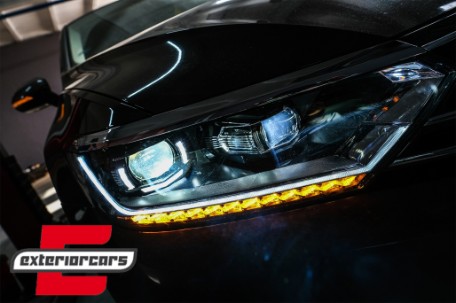 Full LED prednja svjetla SEQ žmigavci Matrix look / VW Passat B8 3G (2014-2019), LPVX13