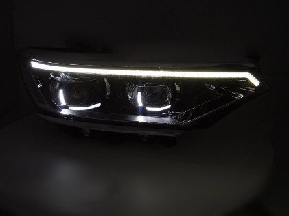 Full LED prednja svjetla SEQ žmigavci Matrix look / VW Passat B8.5 3G Facelift (2020-2023), LPVX15
