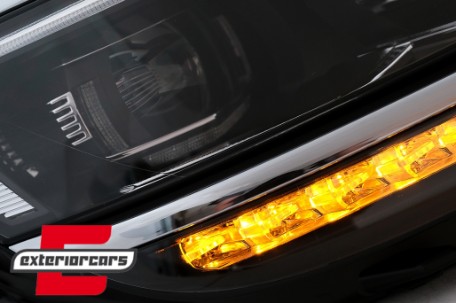 Full LED prednja svjetla SEQ žmigavci R-line Matrix dizajn / VW Tiguan II Mk2 (2016-2019), LPVX24
