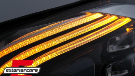 Full LED prednja svjetla SEQ žmigavci W222 Facelift dizajn / Mercedes C-klasa W205 S205 (2014-2020), LPMEE8