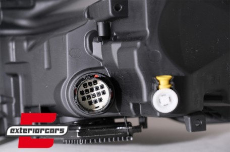 Full LED prednji farovi SEQ žmigavci pretvorba u 2018 model Matrix look / Range Rover Sport L494 (2013-2017), HLRRSL494FL