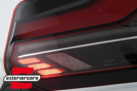 Full LED stražnja svjetla (crvena/smoke) / BMW serije 2 F22 F23 M2 F87 (2013-2021), LDBMM7