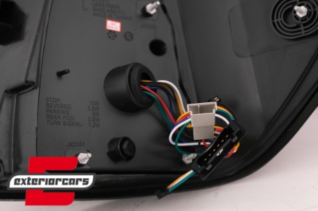 Full LED stražnja svjetla (crvena/smoke) / Mercedes ML klasa W164 (2005-2008), LDMEB4