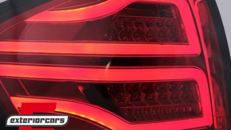 Full LED stražnja svjetla (crvena/smoke) / Mercedes ML klasa W164 Facelift (2009-2011), LDMEC2