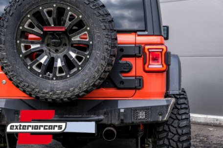 Full LED stražnja svjetla Dinamički StartUp & SEQ žmigavci (crvena) / Jeep Wrangler JL (2018-2023), LDCH34