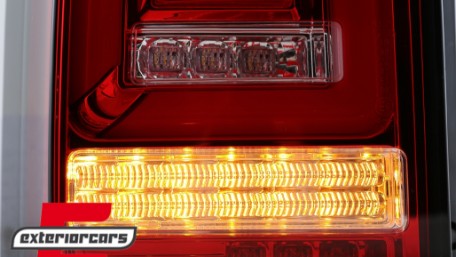 Full LED stražnja svjetla LedBar SEQ Žmigavci (crvena/kristal) / Volkswagen T5 (04.2003-2009), LDVWL1