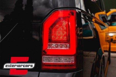 Full LED stražnja svjetla LedBar SEQ žmigavci (crvena/kristal) / VW Transporter Multivan Caravelle T6 (2015-2019), LDVWJ7