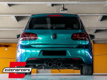 Full LED stražnja svjetla R20 dizajn (crvena/smoke) / VW Golf 6 VI (2008-2013), TLVWG6R20RS