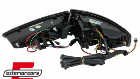 Full LED stražnja svjetla SEQ žmigavci (crna) / Audi A4 B8 limuzina (2012-2015), LDAUH6